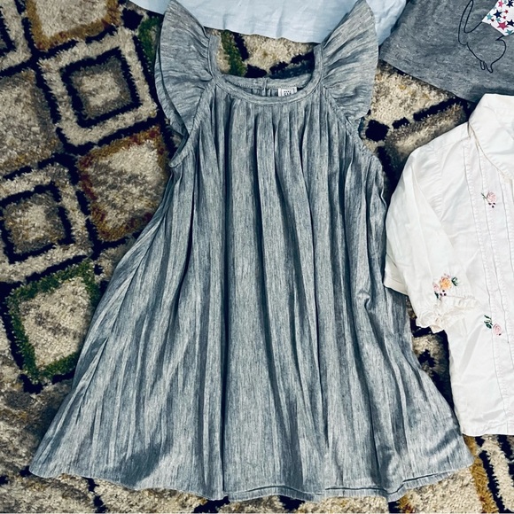Gap Little Girl Bundle 4 Tops Size 2/3 Adorable Embroidery - Picture 9 of 10
